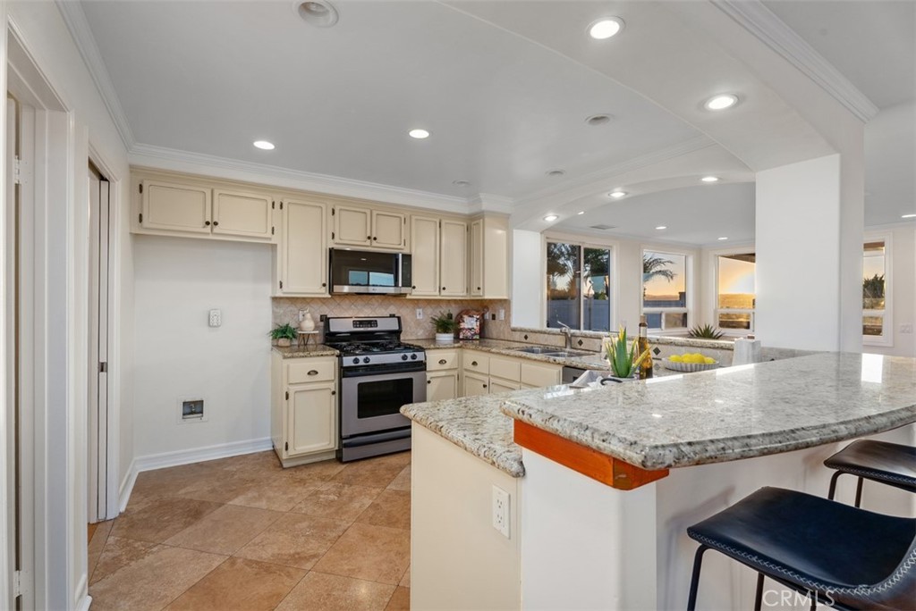 28141 La Bajada, Laguna Niguel CA 92677 - photo 16