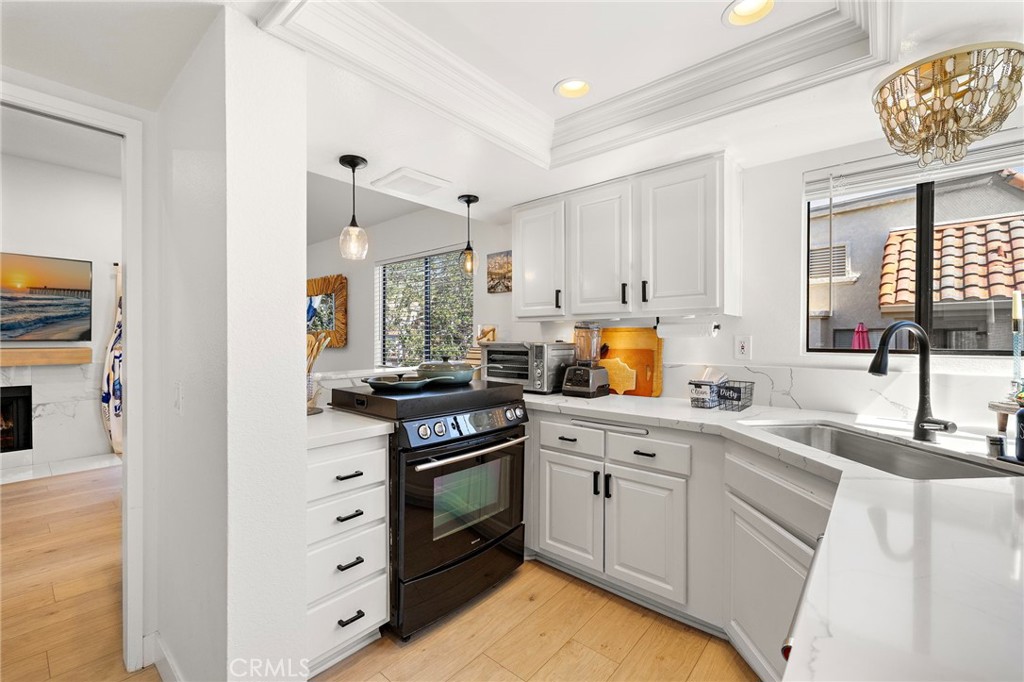 28142 Mariposa 158, Laguna Niguel CA 92677 - photo 20