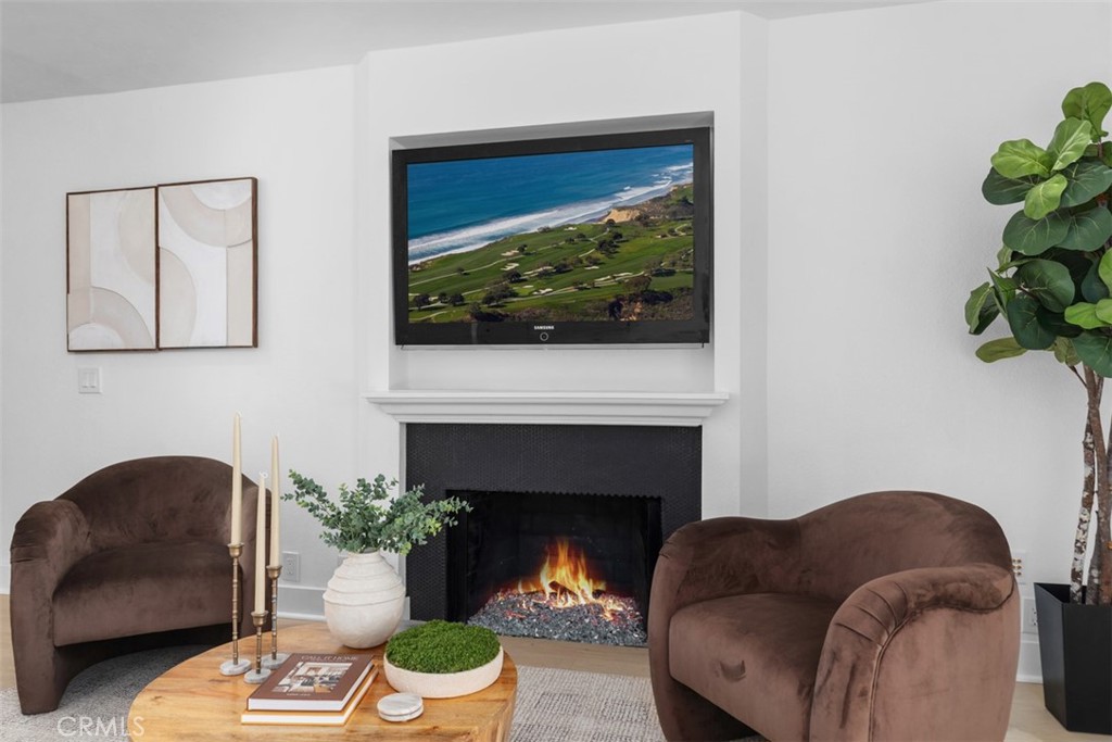 Open concept living area - 28182 Carpenteria Court, Laguna Niguel CA 92677 - photo 11