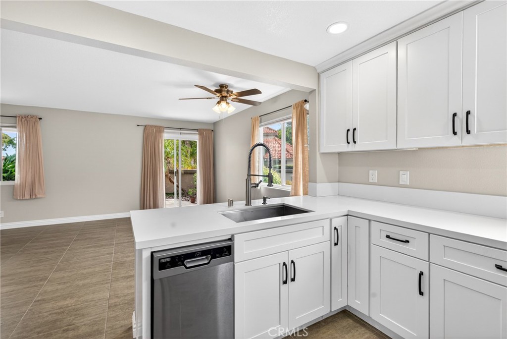 28212 Sorrento 95, Laguna Niguel CA 92677 - photo 5