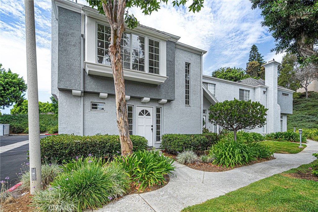 28221 Paseo El Siena, Laguna Niguel CA 92677 - photo 2