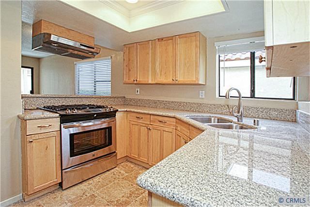Remodeled with Granite & Stainless Steel! - 28262 SORRENTO 137, Laguna Niguel CA 92677 - photo 1