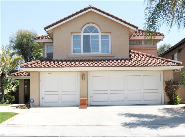 Three car garage and full driveway - 28302 Rancho Grande, Laguna Niguel CA 92677 - photo 1