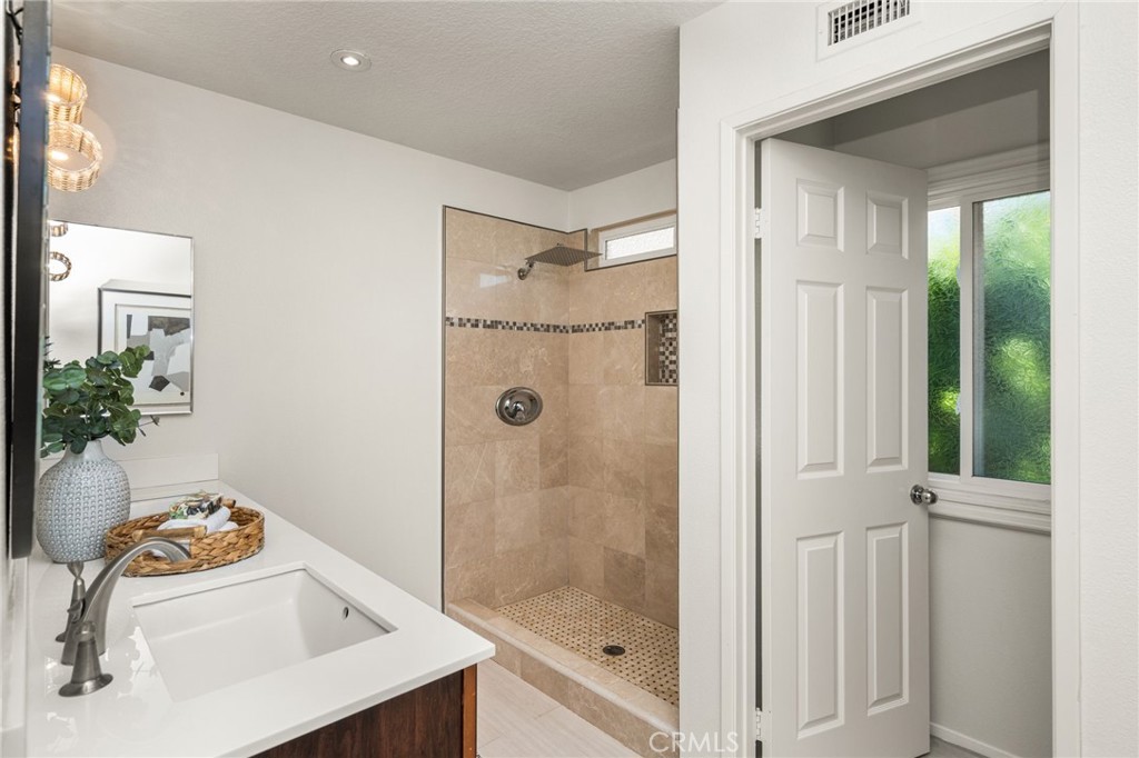 28426 Via Nandina, Laguna Niguel CA 92677 - photo 13