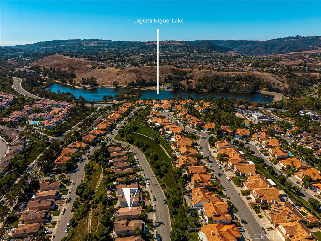 28426 Via Nandina, Laguna Niguel CA 92677 - photo 25