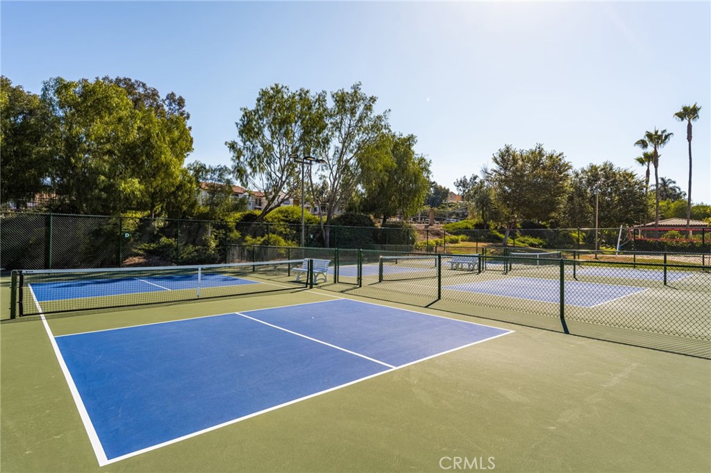 28426 Via Nandina, Laguna Niguel CA 92677 - photo 29