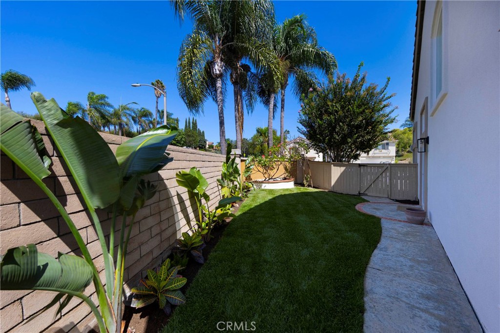 28461 Via Reggio, Laguna Niguel CA 92677 - photo 32