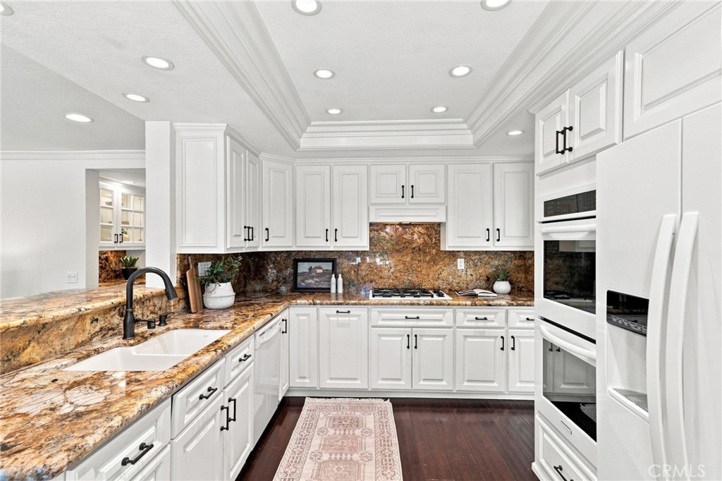 28491 La Falda, Laguna Niguel CA 92677 - photo 14