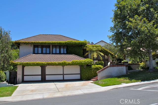 Fantastic floorplan in a gorgeous gated community with great amenities! Stunning curb appeal! - 28542 Silverton Drive, Laguna Niguel CA 92677 - photo 1