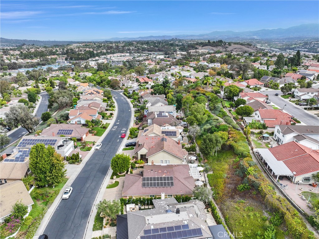 28562 Silverton, Laguna Niguel CA 92677 - photo 53