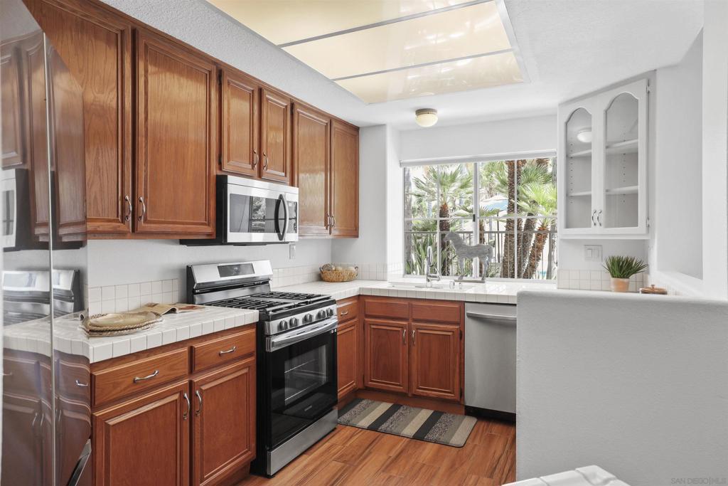 28634 Via Valdez, Laguna Niguel CA 92677 - photo 24