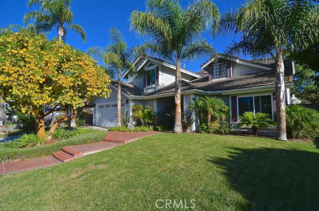 Traditional elegance beckons from the moment you drive up and step foot onto the brick walkway - 28636 Vista Ladera, Laguna Niguel CA 92677 - photo 1