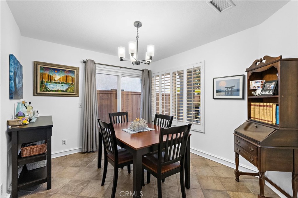 Dining room - 28752 Calle Vista, Laguna Niguel CA 92677 - photo 7
