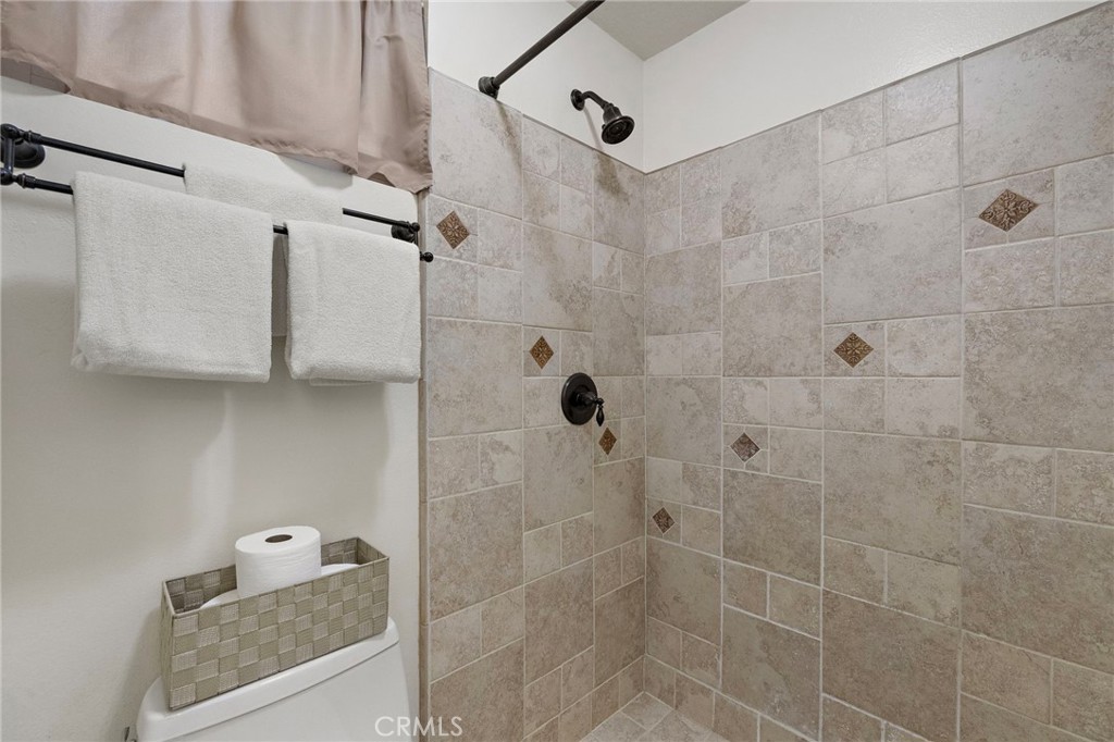 Bathroom - 28752 Calle Vista, Laguna Niguel CA 92677 - photo 23