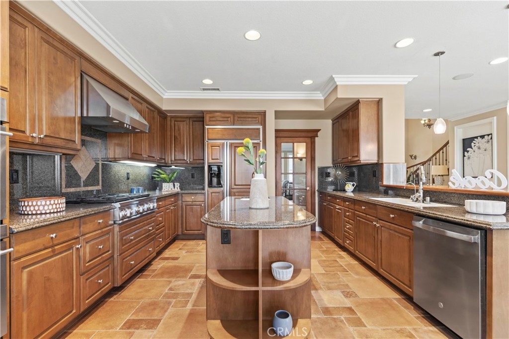 28821 Drakes, Laguna Niguel CA 92677 - photo 12
