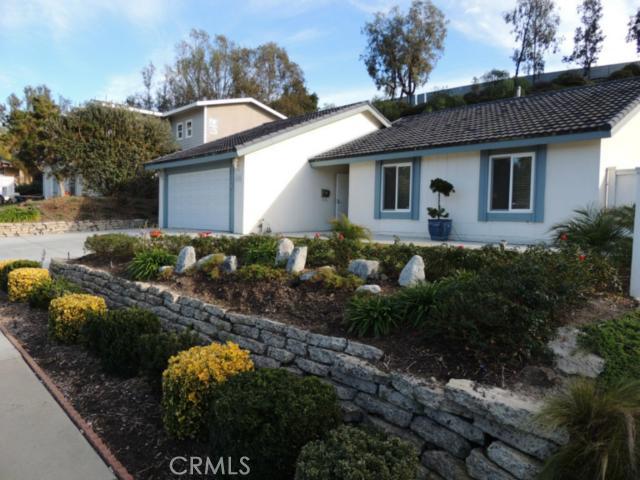 Great curb appeal and beautifully landscaped! - 28842 Aloma Avenue, Laguna Niguel CA 92677 - photo 1