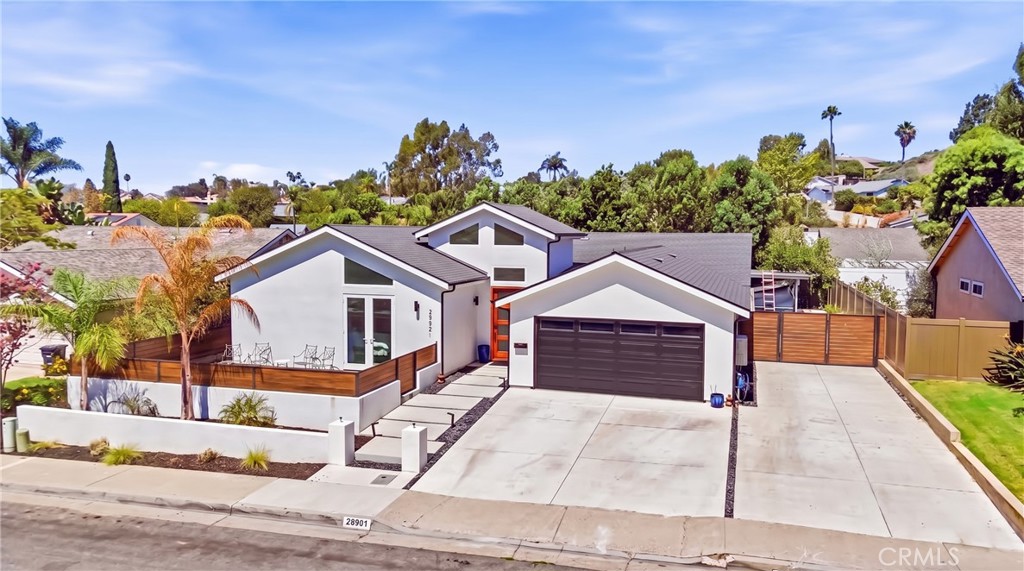 Photo digitally altered to remove RV on side of home - 28901 Aloma Avenue, Laguna Niguel CA 92677 - photo 3