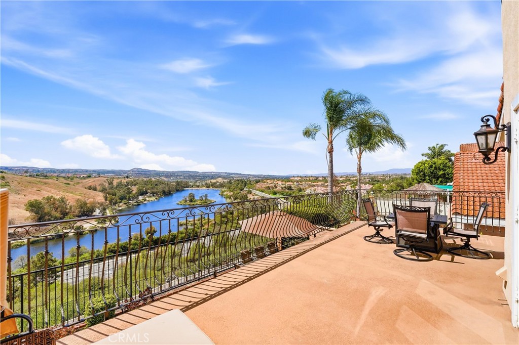 28931 Via Pasatiempo, Laguna Niguel CA 92677 - photo 1