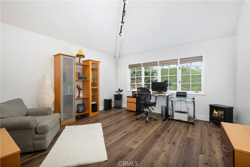 5th bedroom is used as an office! - 29 Bridington, Laguna Niguel CA 92677 - photo 37