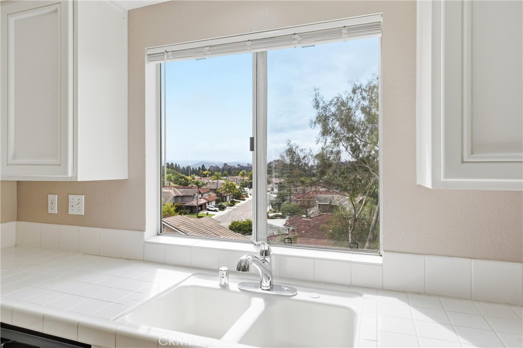 29 Fleurance Street, Laguna Niguel CA 92677 - photo 25