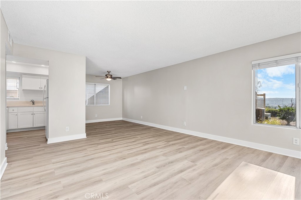 29095 Via Cerrito 41, Laguna Niguel CA 92677 - photo 2