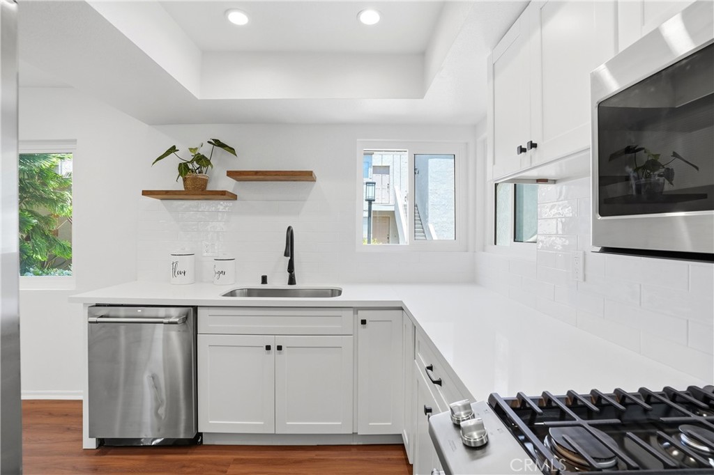 29121 Via Cerrito, Laguna Niguel CA 92677 - photo 5