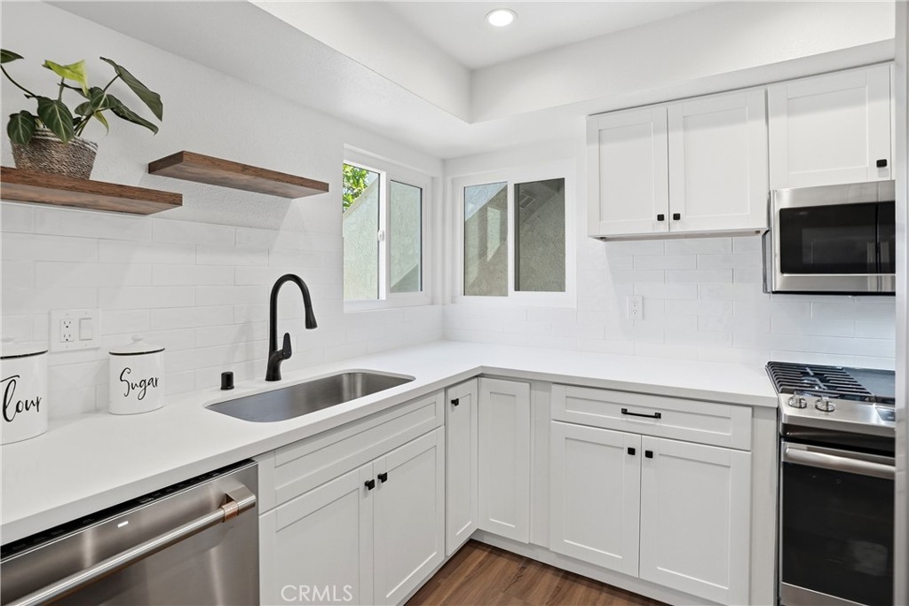 29121 Via Cerrito, Laguna Niguel CA 92677 - photo 7