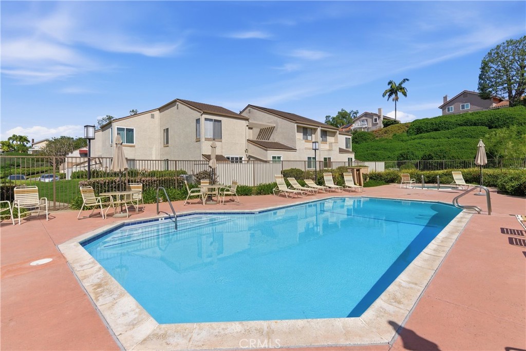 29121 Via Cerrito, Laguna Niguel CA 92677 - photo 32