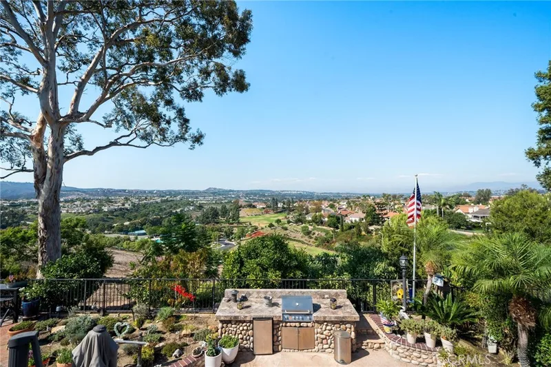 29161 Bobolink Drive, Laguna Niguel, CA 92677