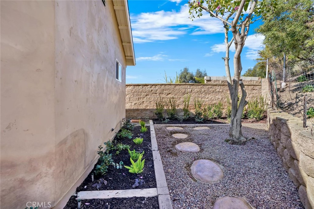 29341 LAS CRUCES, Laguna Niguel CA 92677 - photo 26