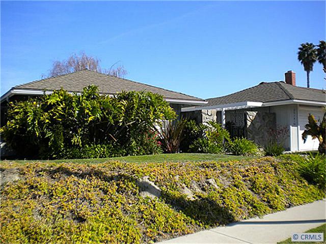 Fantastic location in Niguel Hills - 29501 VISTA PLAZA Drive, Laguna Niguel CA 92677 - photo 1