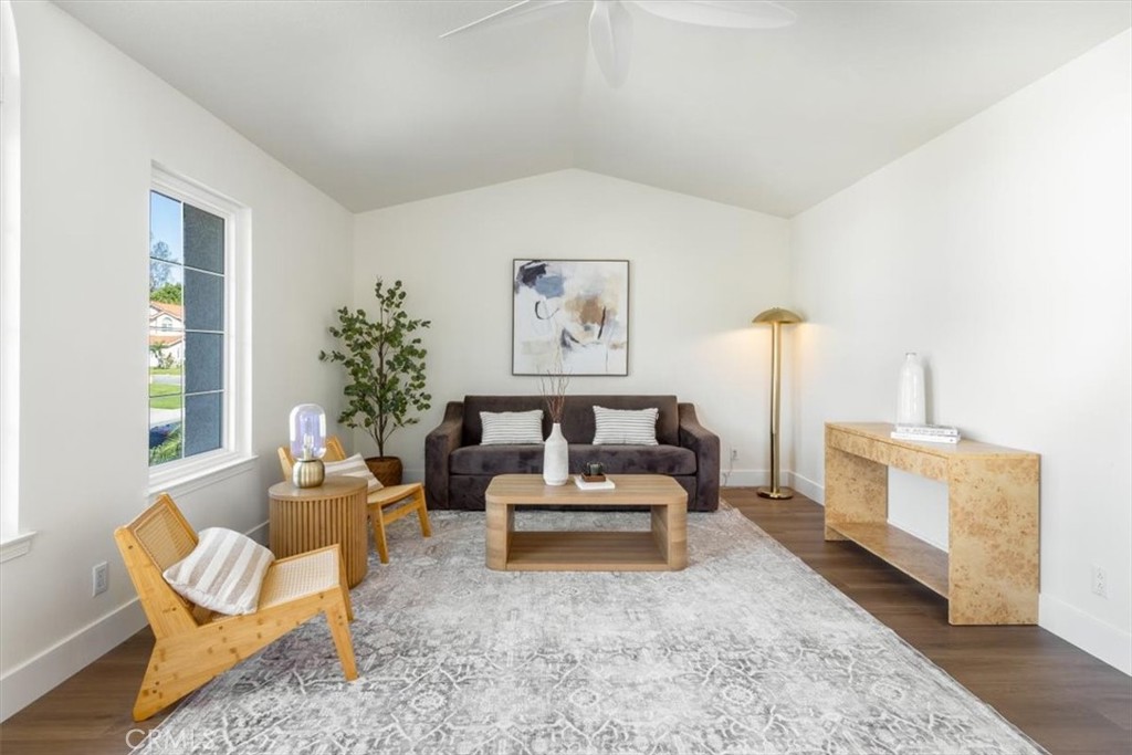29572 Michelis, Laguna Niguel CA 92677 - photo 12