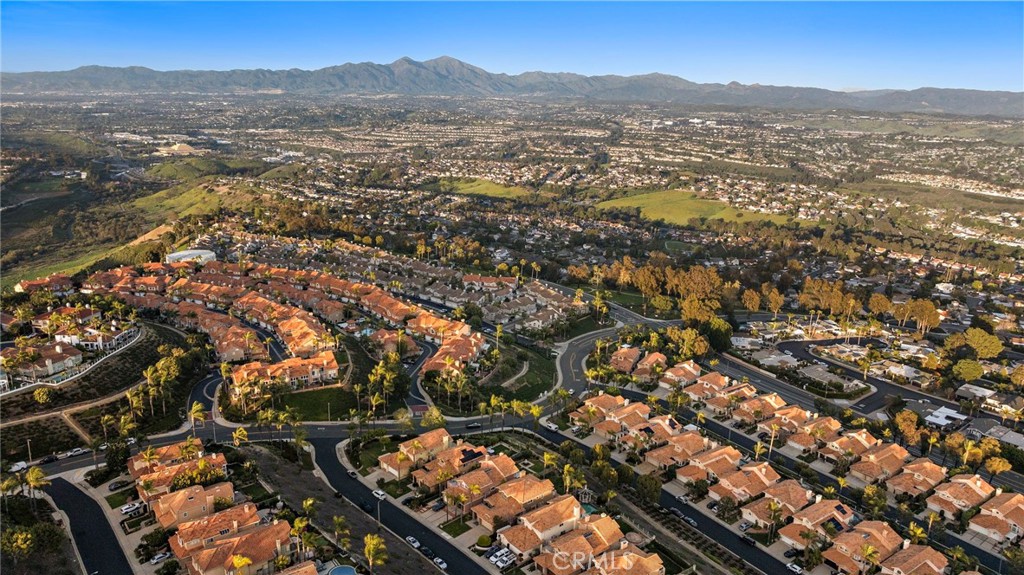 29642 Avante, Laguna Niguel CA 92677 - photo 2
