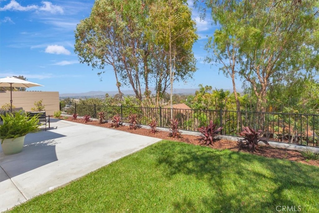 Open Views! Enjoy Sunrises from the back two bedrooms - 29642 Colebrook Drive, Laguna Niguel CA 92677 - photo 18