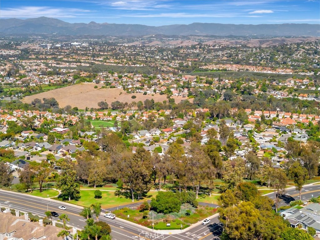 29642 Colebrook Drive, Laguna Niguel CA 92677 - photo 43