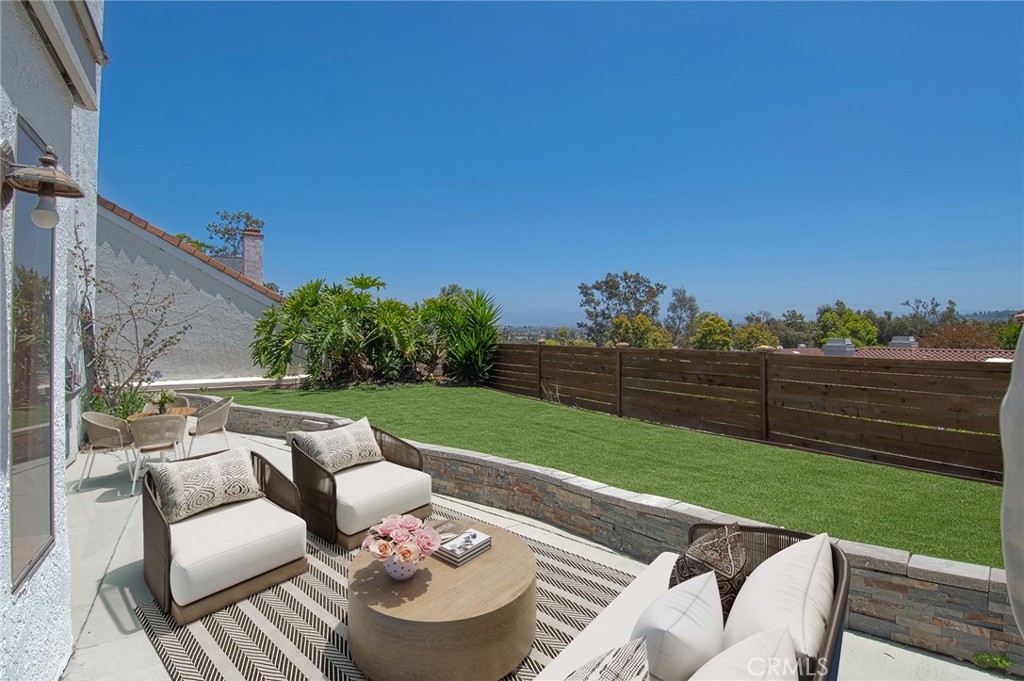 Virtually staged - 29772 Running Deer, Laguna Niguel CA 92677 - photo 37
