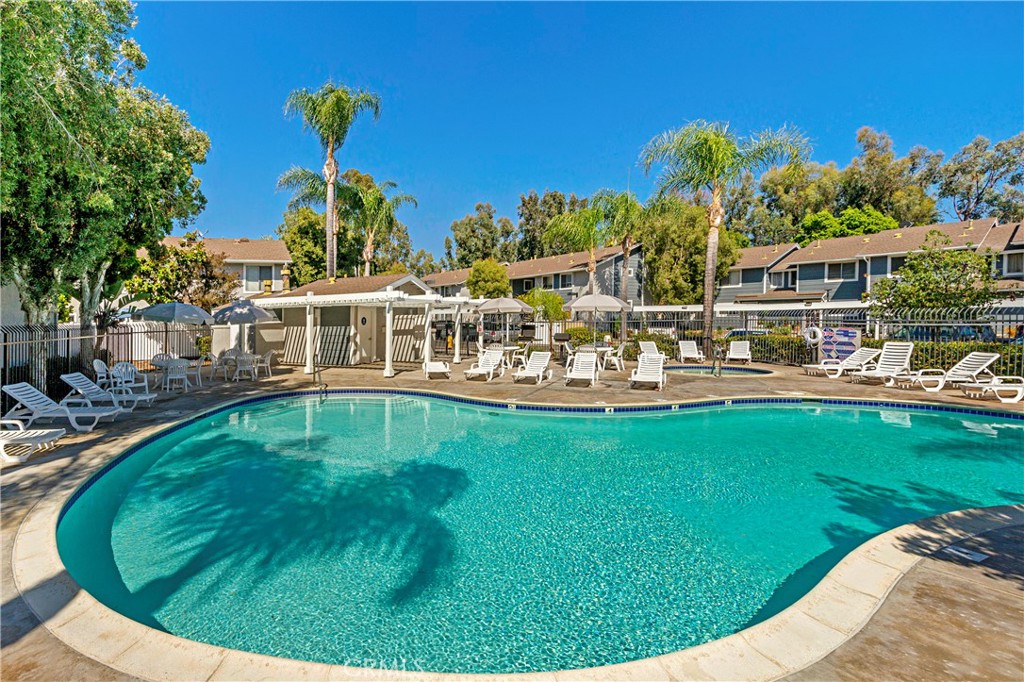 29786 Sea Shore, Laguna Niguel CA 92677 - photo 33