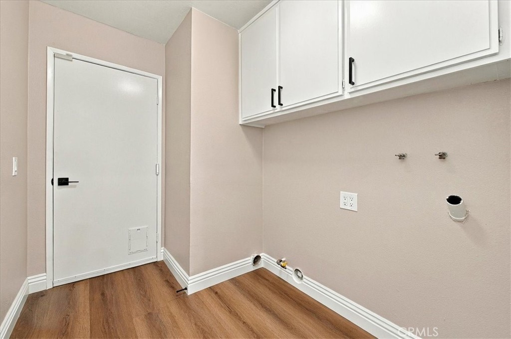 Indoor Laundry Room - 29852 Running Deer, Laguna Niguel CA 92677 - photo 23