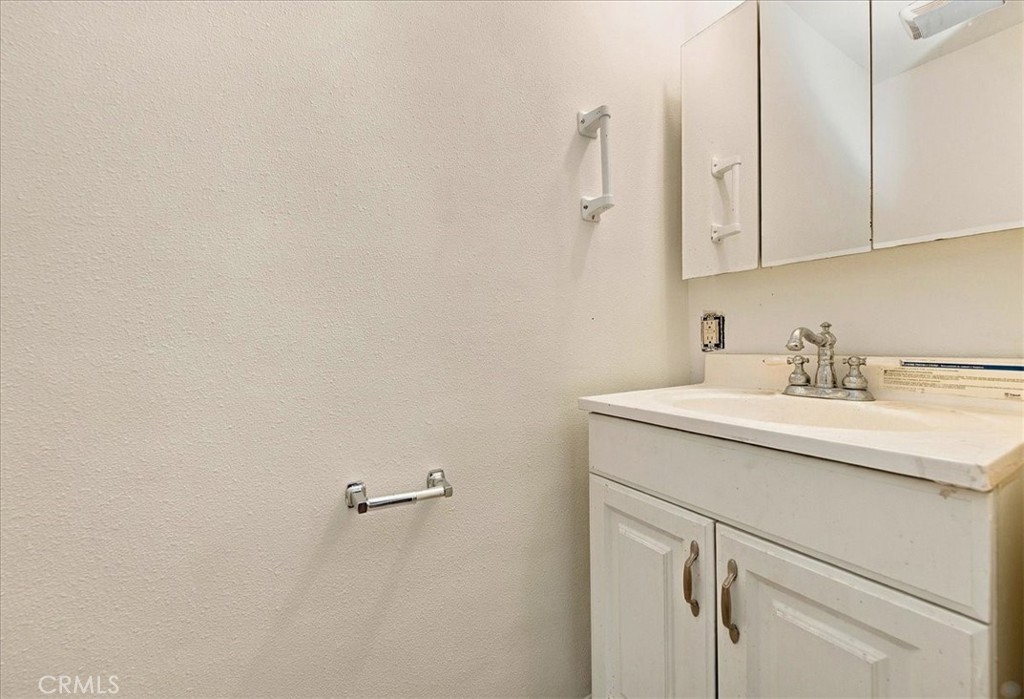 Bathroom in the 3 car garage - 29852 Running Deer, Laguna Niguel CA 92677 - photo 50