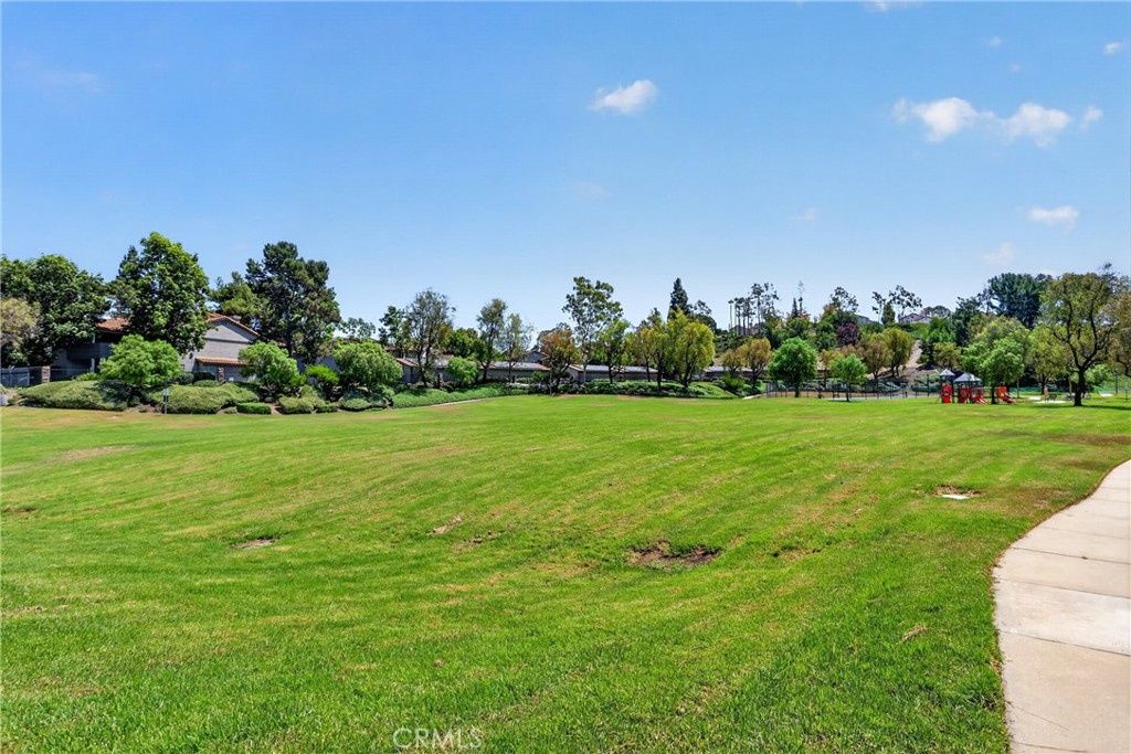 30045 Topsail, Laguna Niguel CA 92677 - photo 31