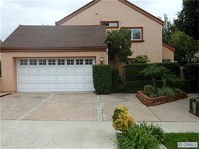 Front of house - notice plenty of parking. - 30052 RUNNING DEER Lane, Laguna Niguel CA 92677 - photo 1
