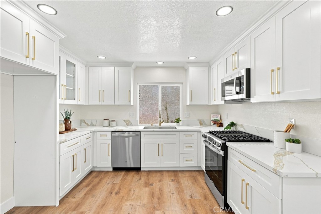 30062 Topsail, Laguna Niguel CA 92677 - photo 8