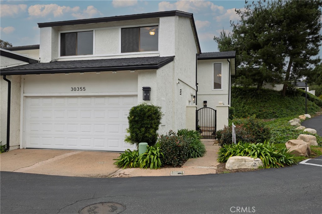 30355 Via Venida, Laguna Niguel CA 92677 - photo 1