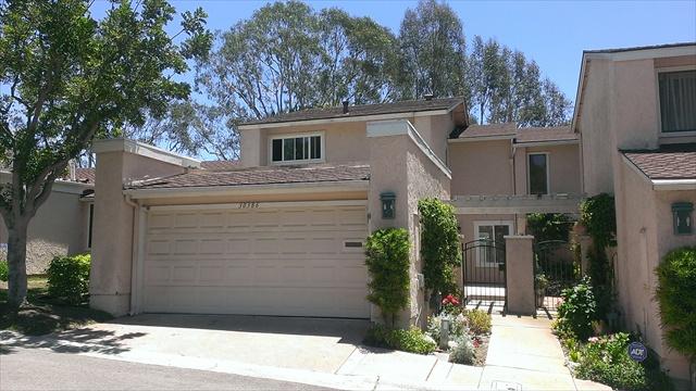 Front view-2 story townhouse style - 30386 Via Venida, Laguna Niguel CA 92677 - photo 1