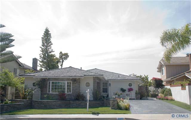 Welcome home to the beautiful community of El Niguel Heights! Single level home is what you have been waiting for! - 30801 SEMINOLE PLACE, Laguna Niguel CA 92677 - photo 1