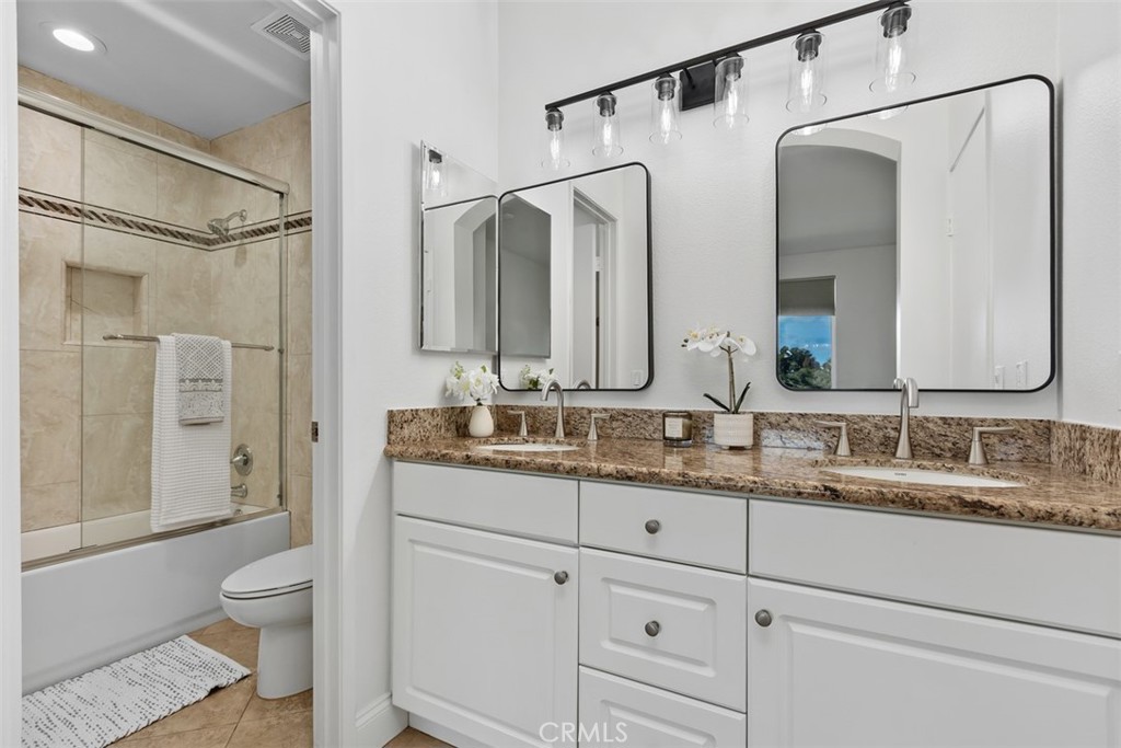 Primary Bathroom - 30902 Clubhouse Drive 13B, Laguna Niguel CA 92677 - photo 20