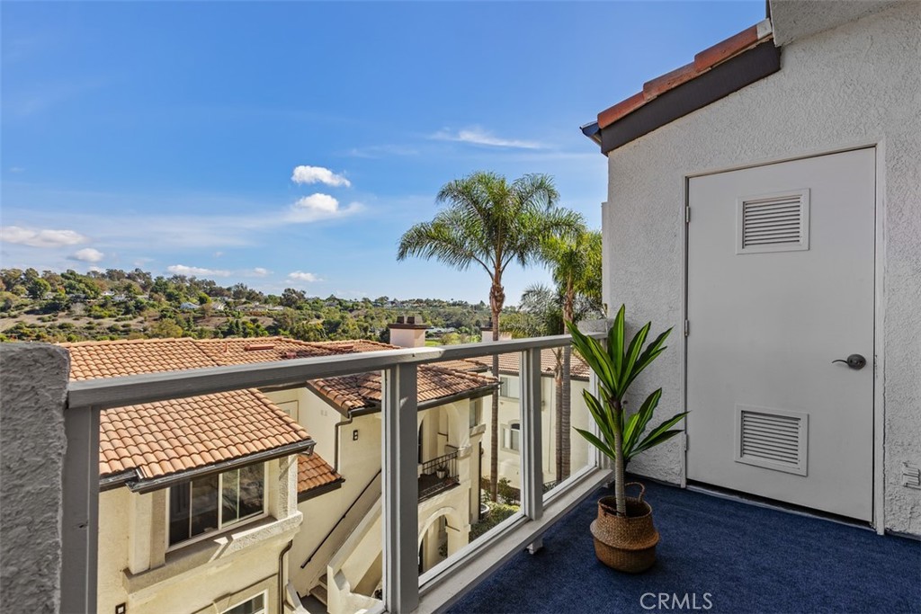 30902 Clubhouse Drive 13B, Laguna Niguel CA 92677 - photo 26