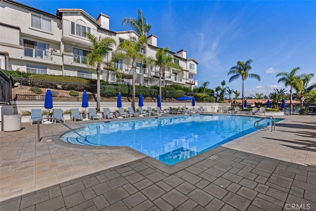 Community Pool - 30902 Clubhouse Drive 13B, Laguna Niguel CA 92677 - photo 30