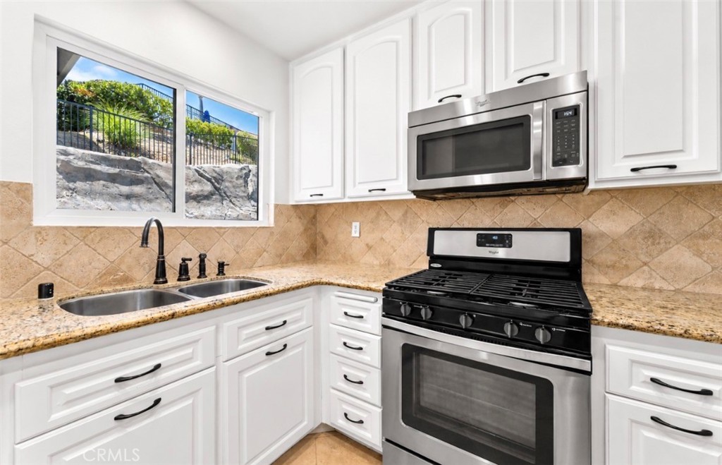 30902 Clubhouse Drive 14H, Laguna Niguel CA 92677 - photo 7
