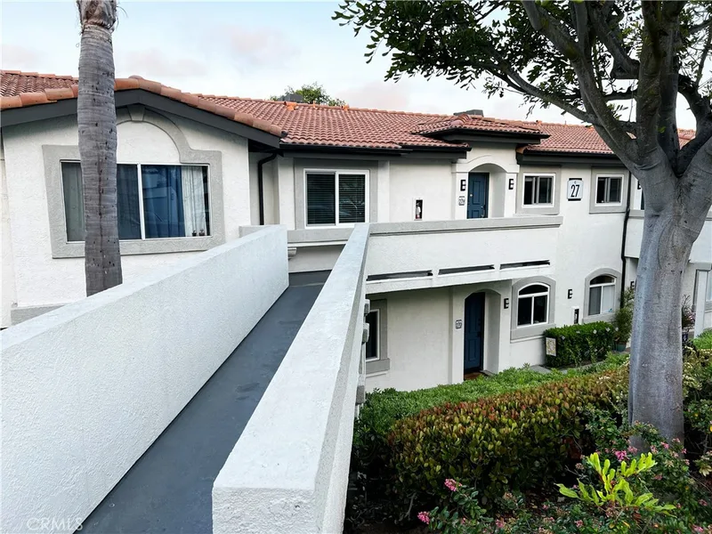 30902 Clubhouse Drive 27H, Laguna Niguel, CA 92677